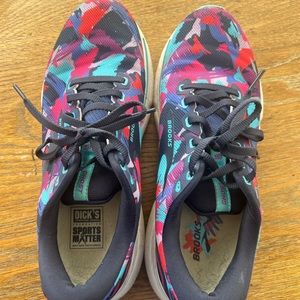 Barely worn women’s Brooks Ghost 15